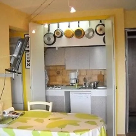 Bord De Pour 4 Avec Climatisation Et Parking - Fr-1-837-63 *