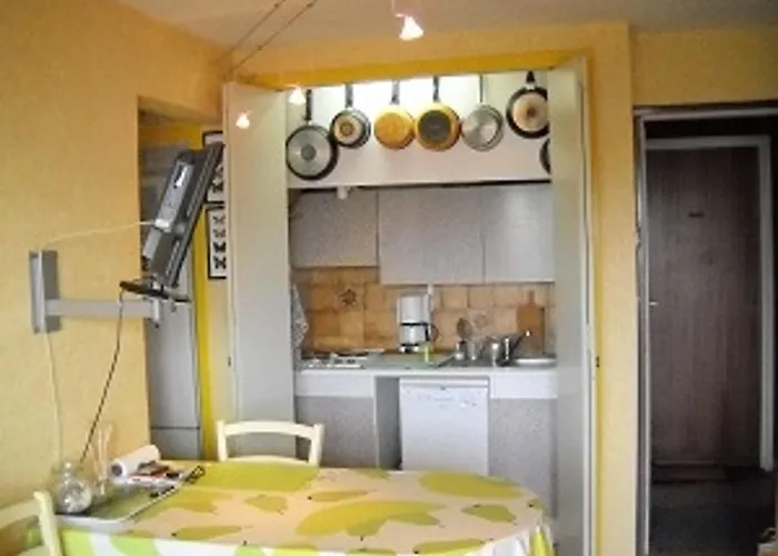 Bord De Pour 4 Avec Climatisation Et Parking - Fr-1-837-63 *